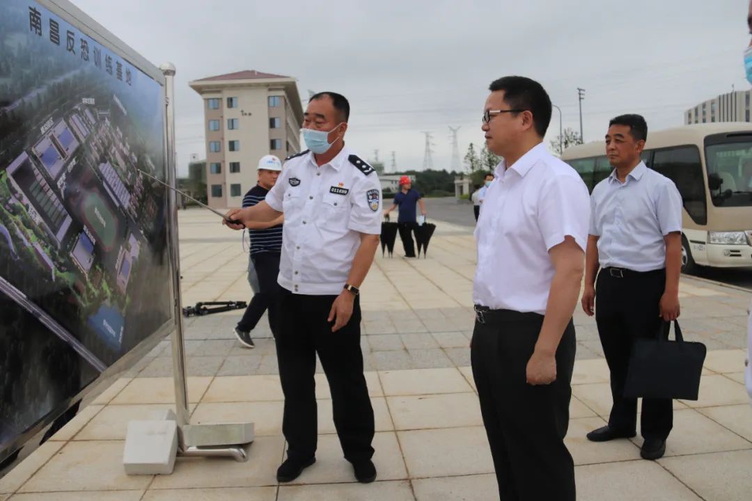 凝心聚力打造全國一流反恐訓(xùn)練基地 吳建平實(shí)地督導(dǎo)調(diào)度“胡子工程”攻堅銷號